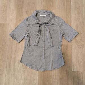 Anne Fontaine Grey Button Down Short Sleeve With Bow And Ruffles - 40